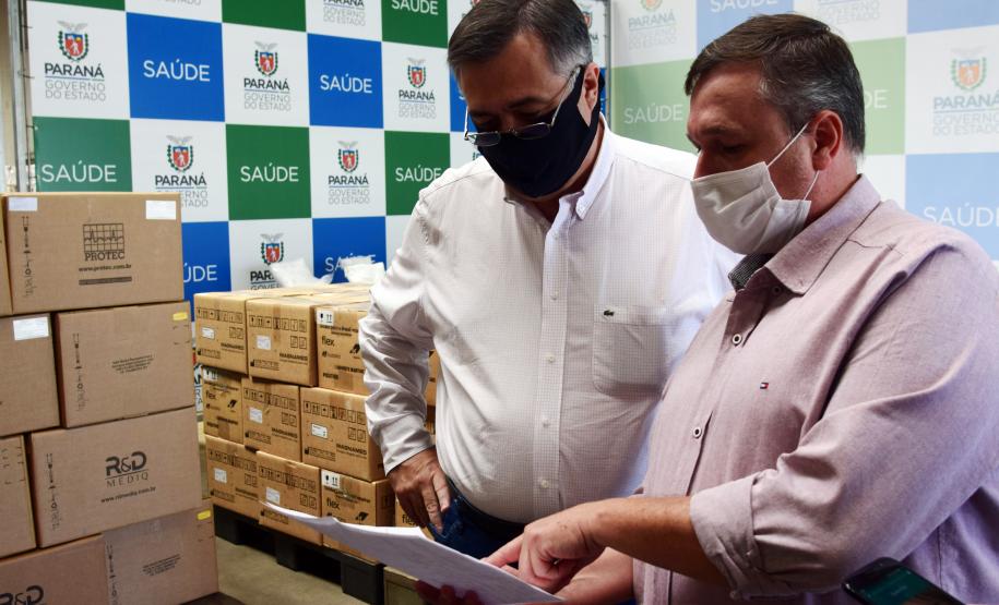 Saúde recebe equipamentos que podem viabilizar até 70 novos leitos de UTI no Paraná