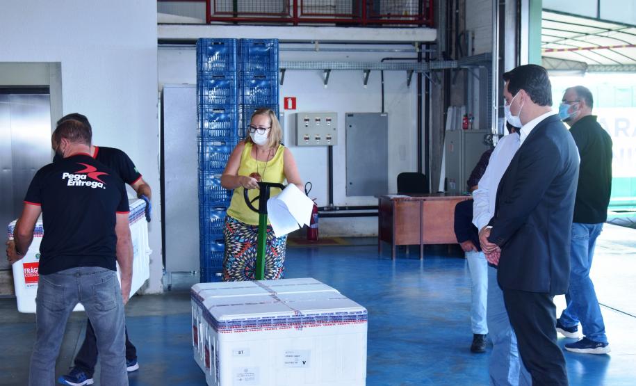 A ideia é incentivar ainda mais a imunização, valorizar a sua importância na luta contra a pandemia, e acelerar a aplicação em cidades que têm mais dificuldades de operacionalizar o Plano Estadual de Vacinação contra a Covid-19.