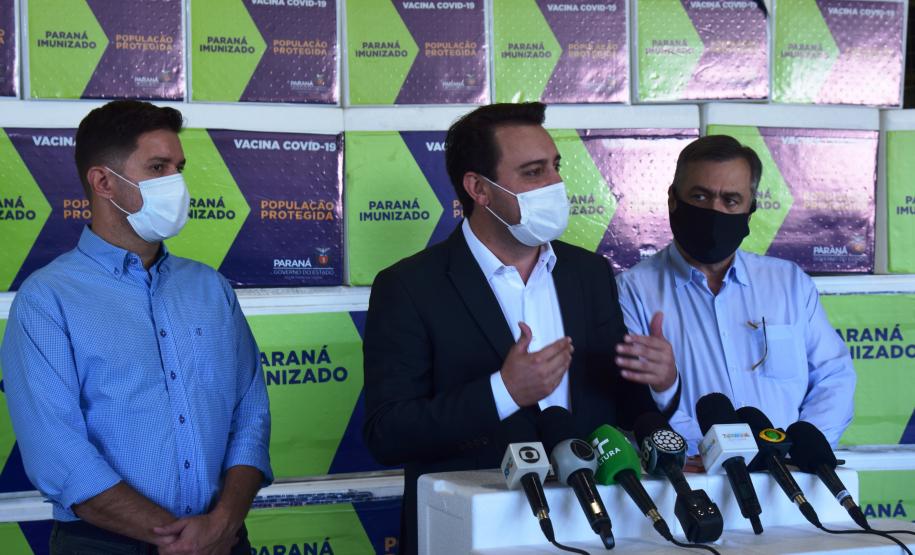 A ideia é incentivar ainda mais a imunização, valorizar a sua importância na luta contra a pandemia, e acelerar a aplicação em cidades que têm mais dificuldades de operacionalizar o Plano Estadual de Vacinação contra a Covid-19.