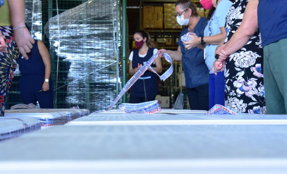 A ideia é incentivar ainda mais a imunização, valorizar a sua importância na luta contra a pandemia, e acelerar a aplicação em cidades que têm mais dificuldades de operacionalizar o Plano Estadual de Vacinação contra a Covid-19.