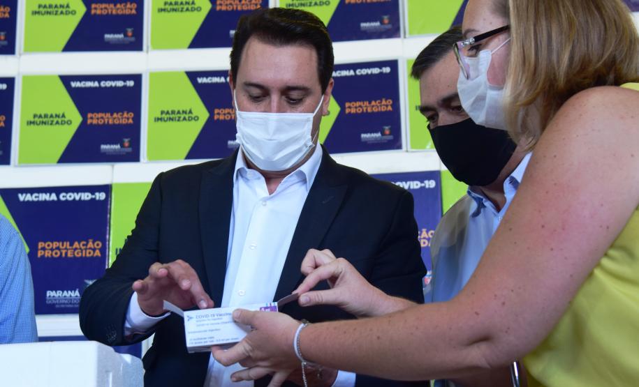 A ideia é incentivar ainda mais a imunização, valorizar a sua importância na luta contra a pandemia, e acelerar a aplicação em cidades que têm mais dificuldades de operacionalizar o Plano Estadual de Vacinação contra a Covid-19.