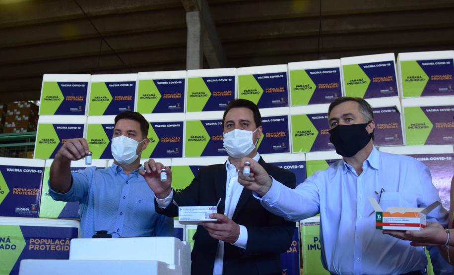 A ideia é incentivar ainda mais a imunização, valorizar a sua importância na luta contra a pandemia, e acelerar a aplicação em cidades que têm mais dificuldades de operacionalizar o Plano Estadual de Vacinação contra a Covid-19.