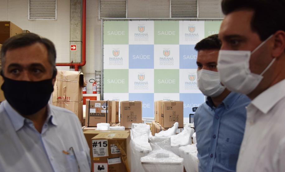 Governo distribui quase 100 mil medicamentos de intubação para hospitais e prefeituras