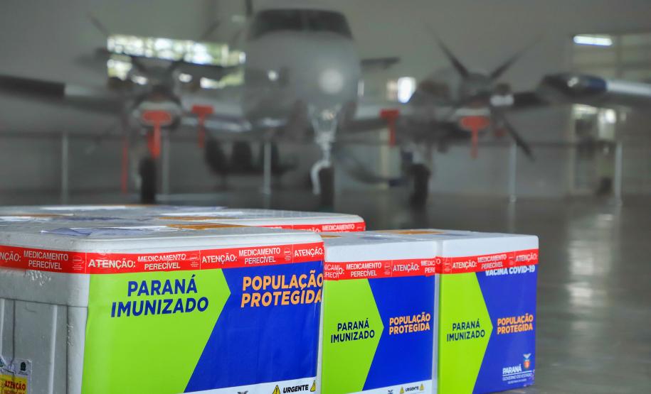 158 cidades do Paraná chegaram a 10% dos vacinados com a 1ª dose