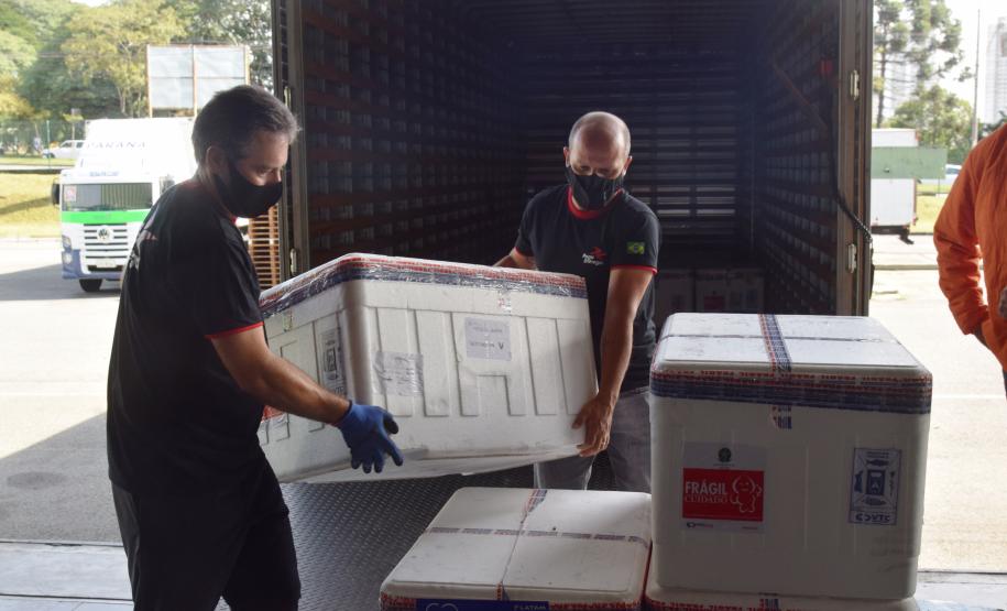 Estado começa a distribuir novo lote de vacinas por Cascavel