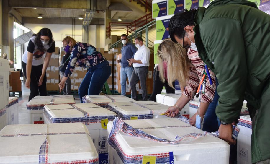 Estado começa a distribuir novo lote de vacinas por Cascavel