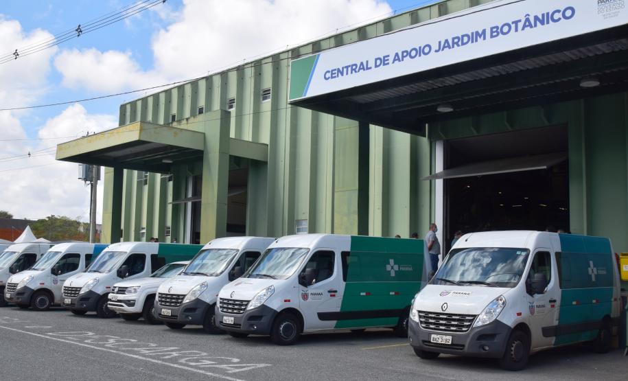 Saúde distribui medicamentos de kit de intubação para 31 hospitais do Paraná