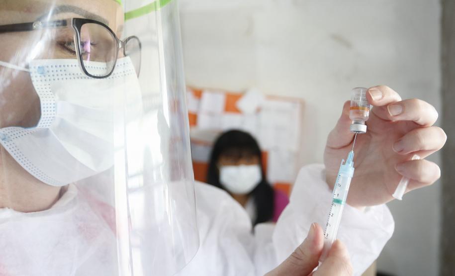 Média de aplicação das vacinas nos municípios está em pouco mais de 70%