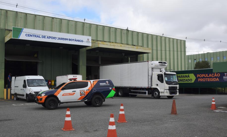 Com nova remessa, Paraná vai intensificar vacinação de domingo a domingo