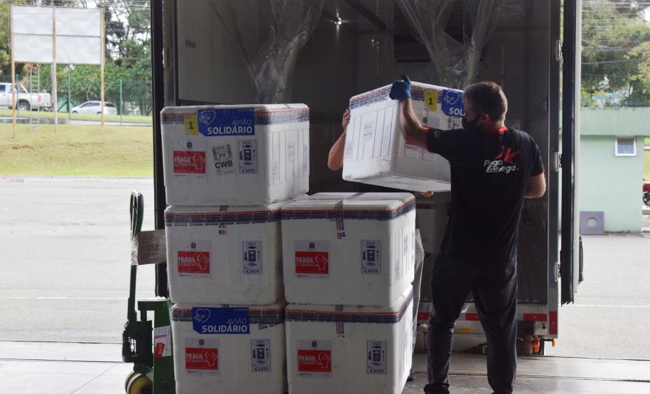 Com nova remessa, Paraná vai intensificar vacinação de domingo a domingo