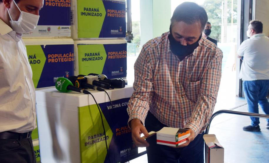 Com nova remessa, Paraná vai intensificar vacinação de domingo a domingo