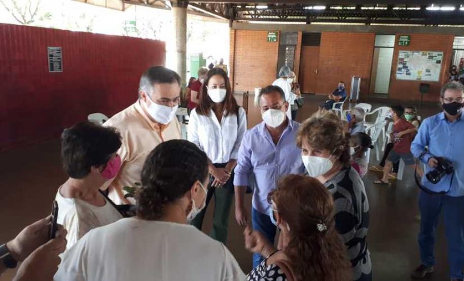 Vacinação contra a Covid-19 em Cambé.
