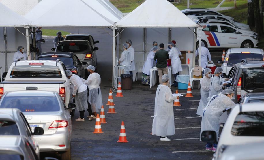Com mutirões aos finais de semana, Paraná ultrapassa 1,6 milhão de aplicações