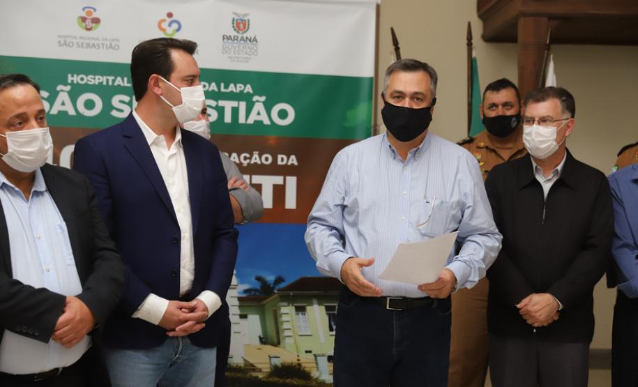 O governador Carlos Massa Ratinho Junior visita nesta quarta-feira (14) o Hospital Regional São Sebastião, na Lapa. A Secretaria de Estado da Saúde disponibiliza seis leitos de UTI no hospital. A unidade já conta com 40 leitos de enfermaria na estratégia de combate à Covid-19.