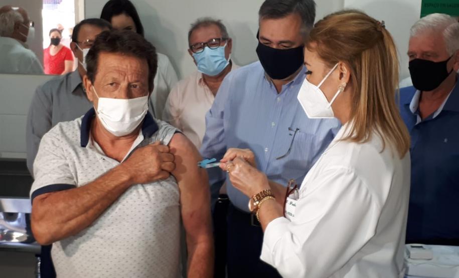 Paraná aplicou mais de 30 mil doses de vacina no feriado