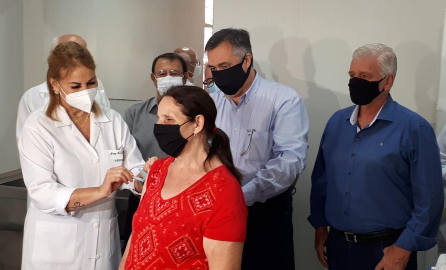 Paraná aplicou mais de 30 mil doses de vacina no feriado