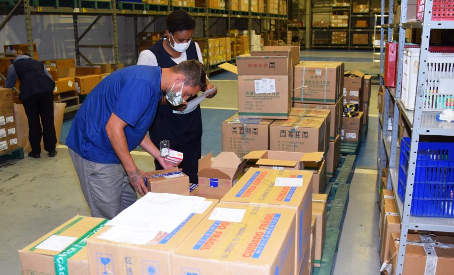 Estado distribui mais 205 mil vacinas contra a Covid-19; veja divisão por regional