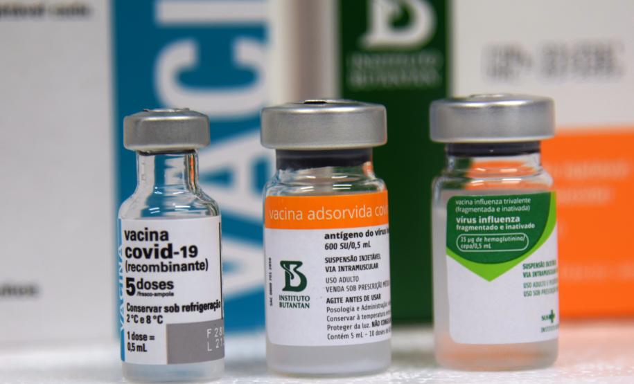 Estado distribui mais 205 mil vacinas contra a Covid-19; veja divisão por regional