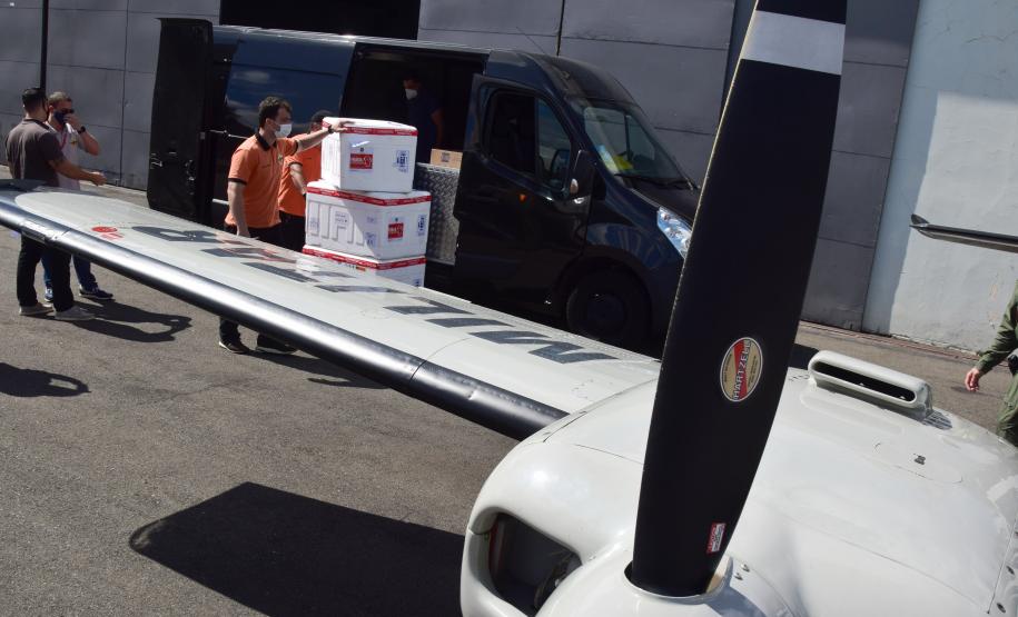 Estado distribui mais 205 mil vacinas contra a Covid-19; veja divisão por regional