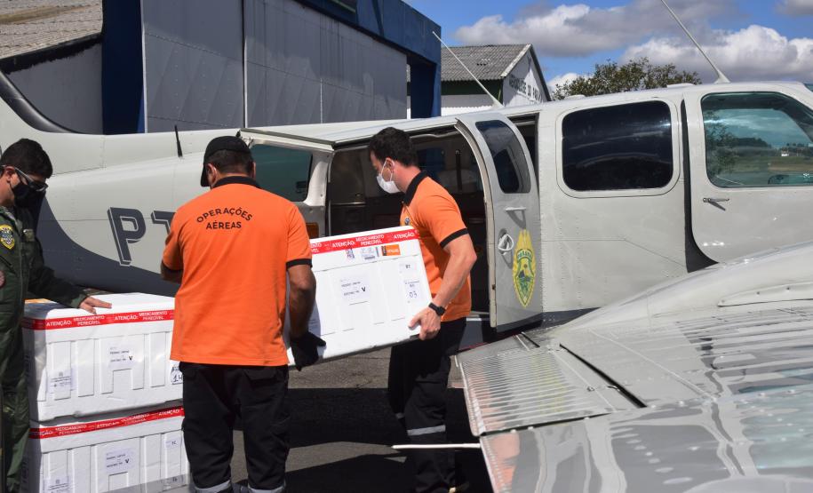 Estado distribui mais 205 mil vacinas contra a Covid-19; veja divisão por regional