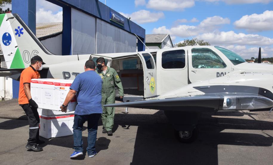 Estado distribui mais 205 mil vacinas contra a Covid-19; veja divisão por regional