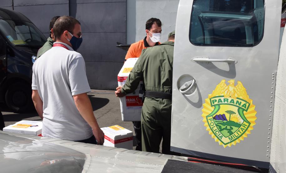 Estado distribui mais 205 mil vacinas contra a Covid-19; veja divisão por regional