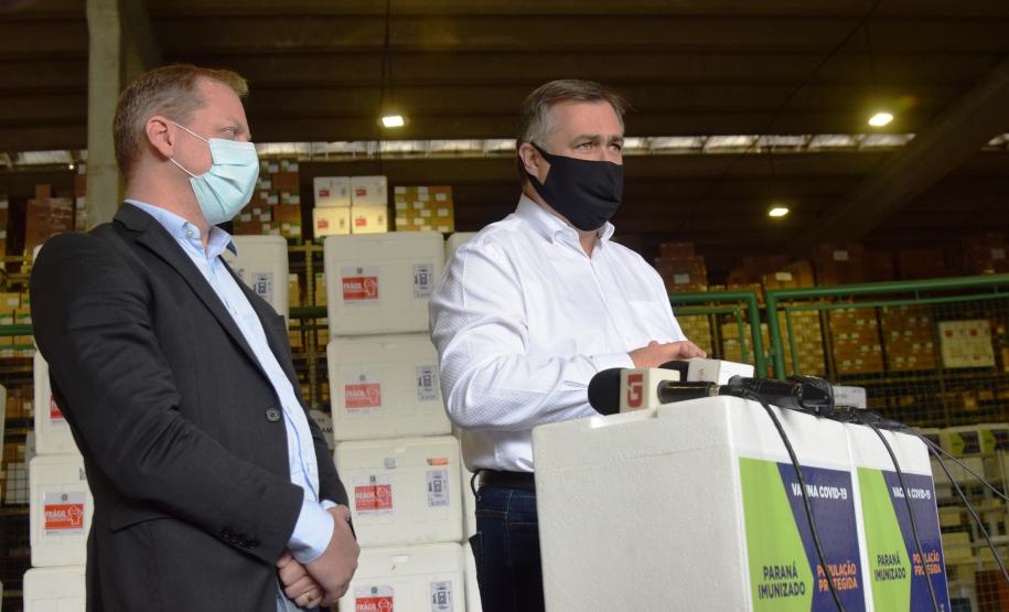 Paraná avança na vacinação de pessoas acima de 60 anos e profissionais da segurança