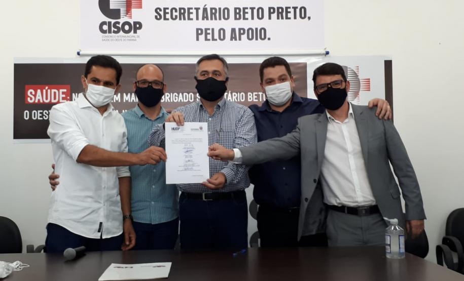 Governo retoma obras da maternidade do HU de Cascavel