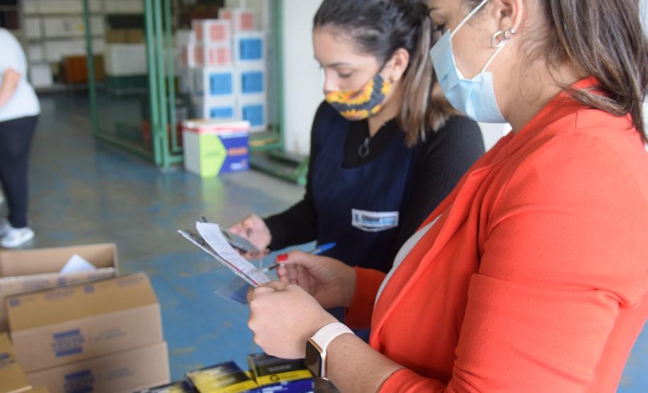 Mais 242 mil vacinas contra a Covid-19 chegam ao Paraná