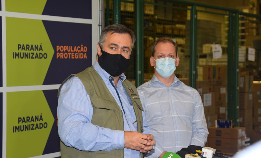 Mais 242 mil vacinas contra a Covid-19 chegam ao Paraná