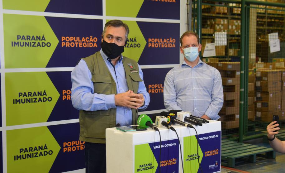Mais 242 mil vacinas contra a Covid-19 chegam ao Paraná