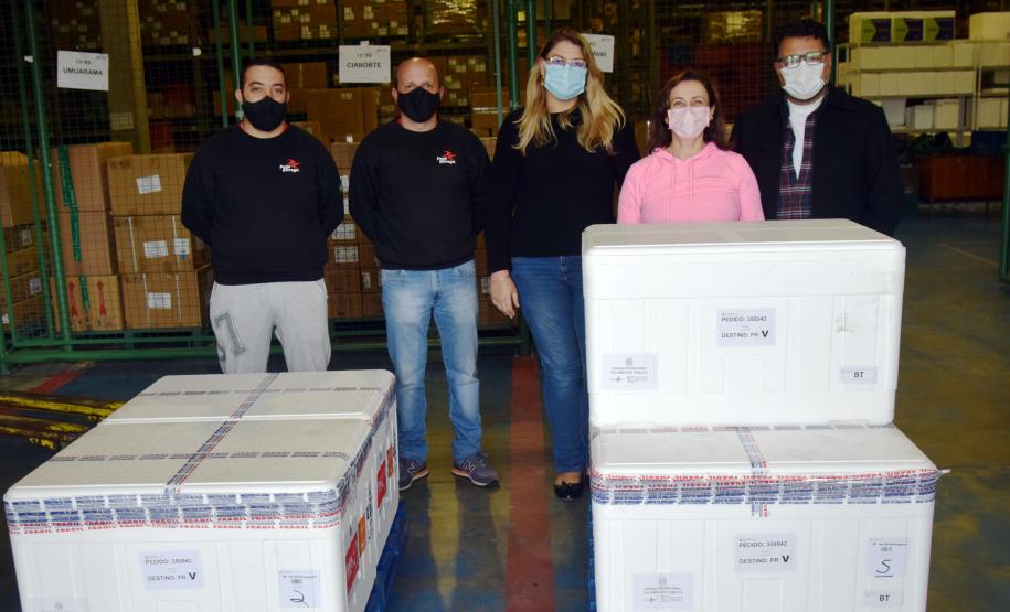 Paraná recebe novas doses da Coronavac e inicia logística para distribuir 367 mil vacinas