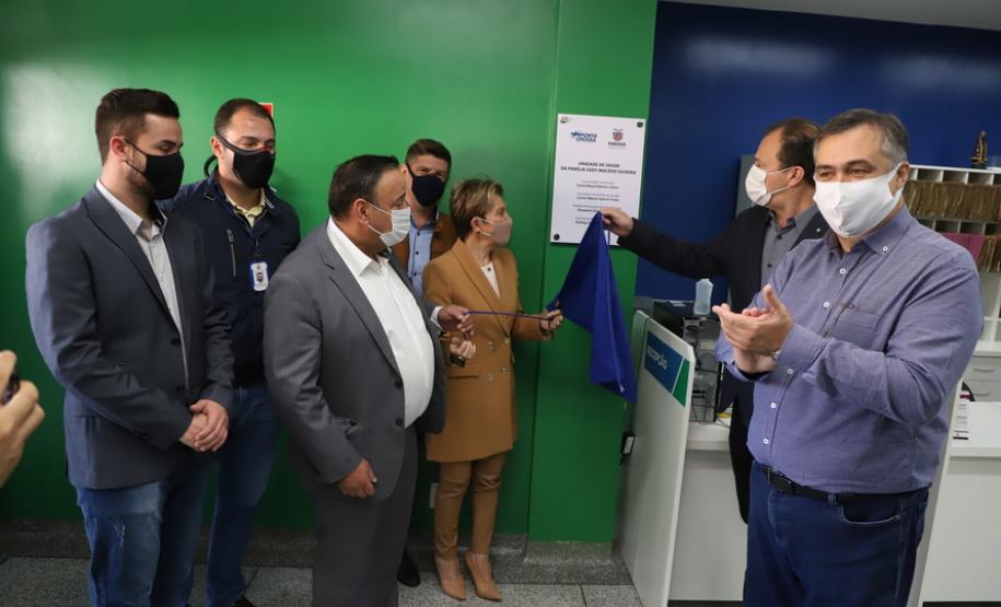 O Governo do Estado inaugurou uma nova Unidade Básica de Saúde (UBS) no município de Ponta Grossa nesta terça-feira (11). A obra possui um investimento de R$ 750 mil de repasse estadual. O secretário de Estado da Saúde, Beto Preto, esteve presente na inauguração e falou sobre a importância desta obra para a população. - Ponta Grossa, 11/05/2021