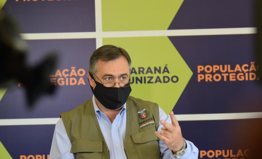 Além de Curitiba, novo lote de vacinas da Pfizer será distribuído para outros cinco municípios