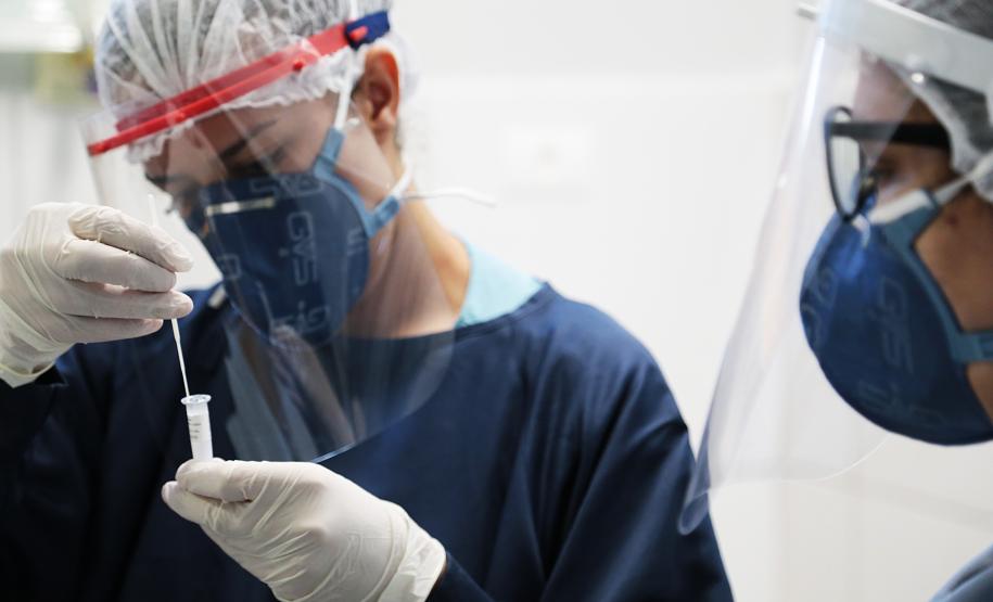 Mais de 786 mil testes para diagnóstico da Covid-19 devem chegar ao Paraná