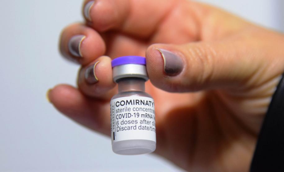 Quarta remessa das vacinas da Pfizer chega nesta quarta-feira