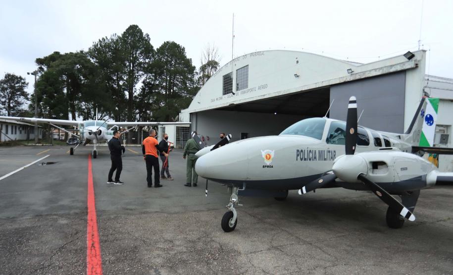Paraná distribui 37.440 doses de vacina contra Covid-19 da Pfizer para 21 municípios