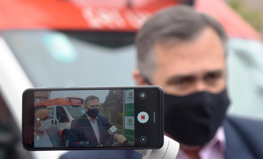 Governo entrega cinco ambulâncias para ampliação do atendimento de Urgência na região de Irati