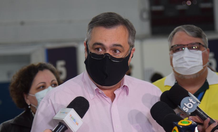 Paraná inicia vacinação contra a Covid-19 em trabalhadores do transporte aéreo