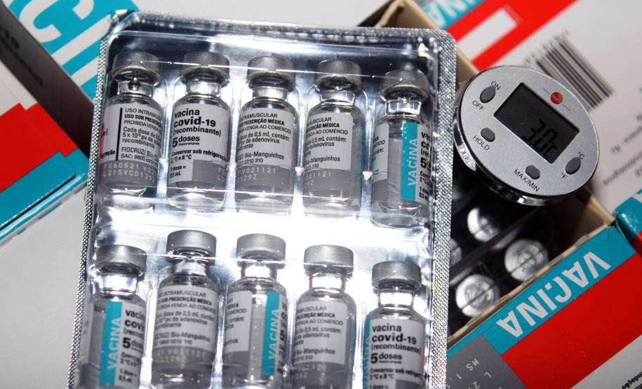 Paraná recebe mais 360.250 doses da vacina AstraZeneca contra a Covid-19