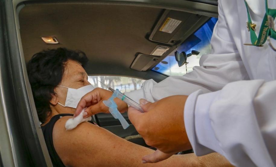 Paraná ultrapassa 4 milhões de vacinas aplicadas contra o coronavírus