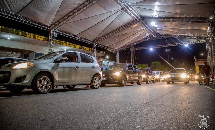 Todos os municípios do Paraná já estão vacinando a população em geral