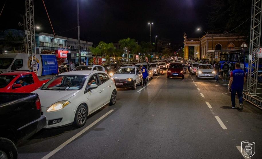 Todos os municípios do Paraná já estão vacinando a população em geral