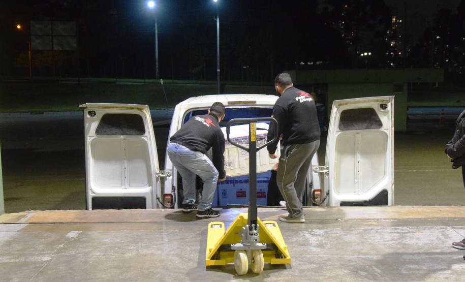 Mais 238 mil vacinas contra a Covid-19 chegam ao Paraná e Estado ultrapassa 6 milhões de doses recebidas