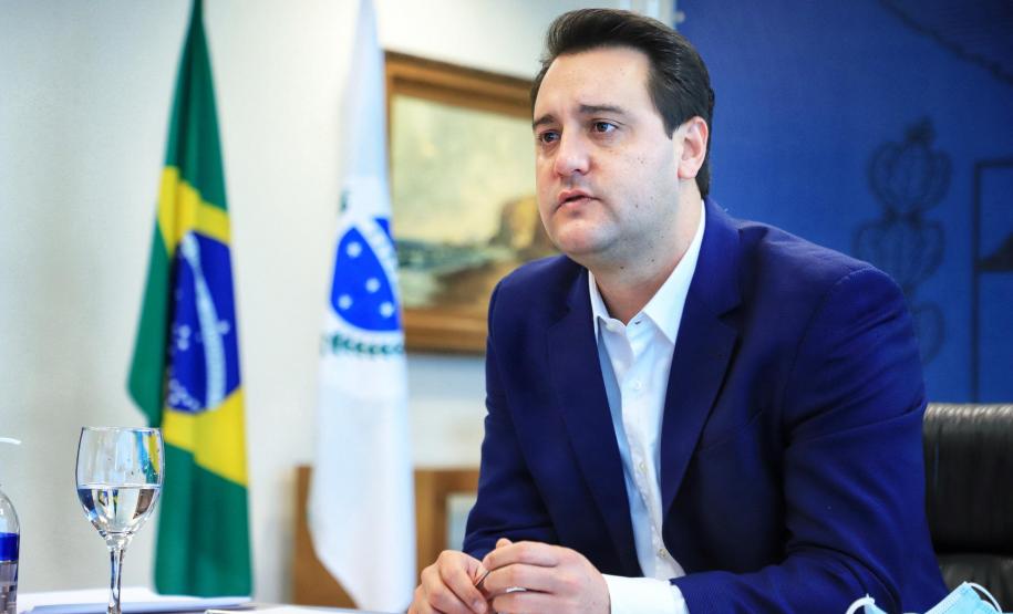 Estado firma pacto com municípios para acelerar o ritmo da vacinação contra a Covid-19