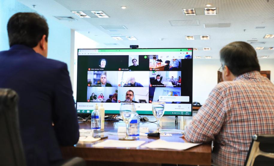 Estado firma pacto com municípios para acelerar o ritmo da vacinação contra a Covid-19