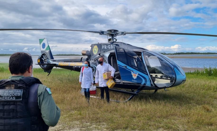 Comunidades Ribeirinhas recebem vacina contra a Covid-19 em Guaraqueçaba