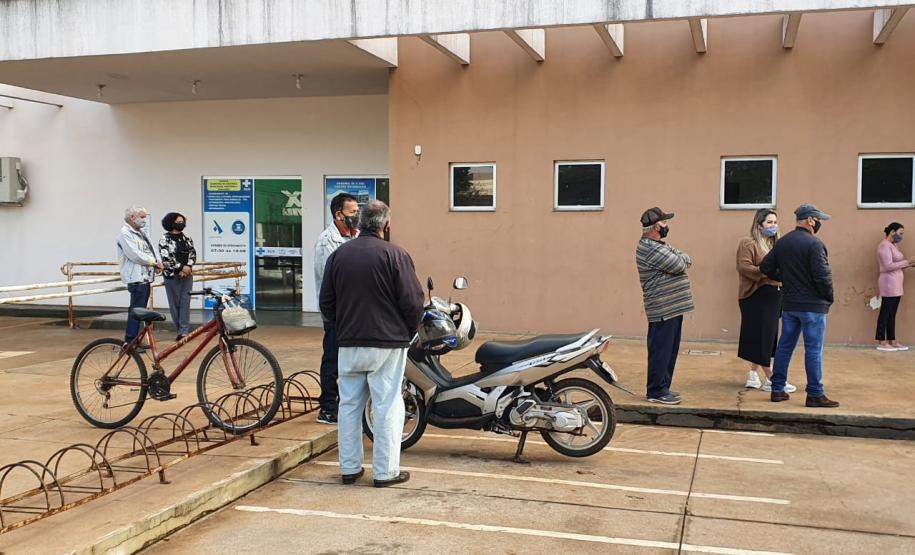 Municípios aderem campanha de domingo a domingo e população é vacinada contra a Covid-19 neste sábado