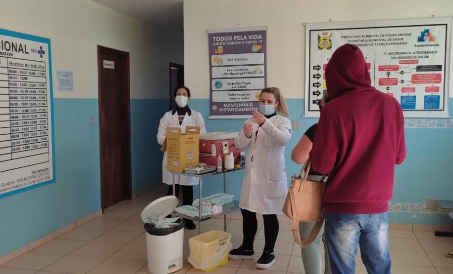 Municípios aderem campanha de domingo a domingo e população é vacinada contra a Covid-19 neste sábado