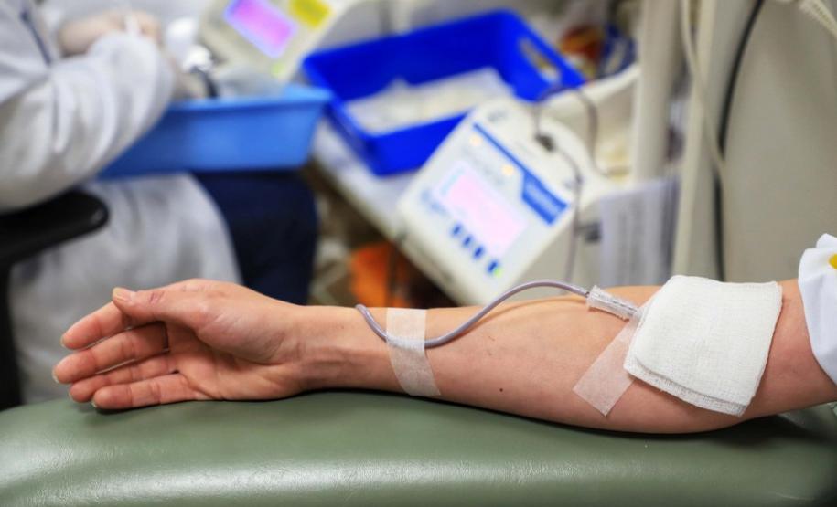 Com estoque 40% abaixo do ideal, Hemepar faz apelo à população para doar sangue.